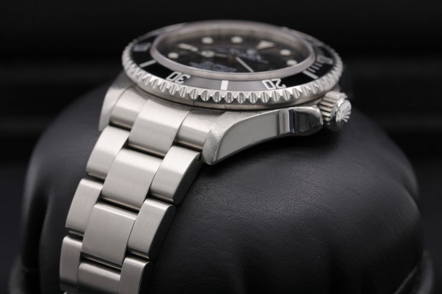 Rolex Sea-Dweller 16600